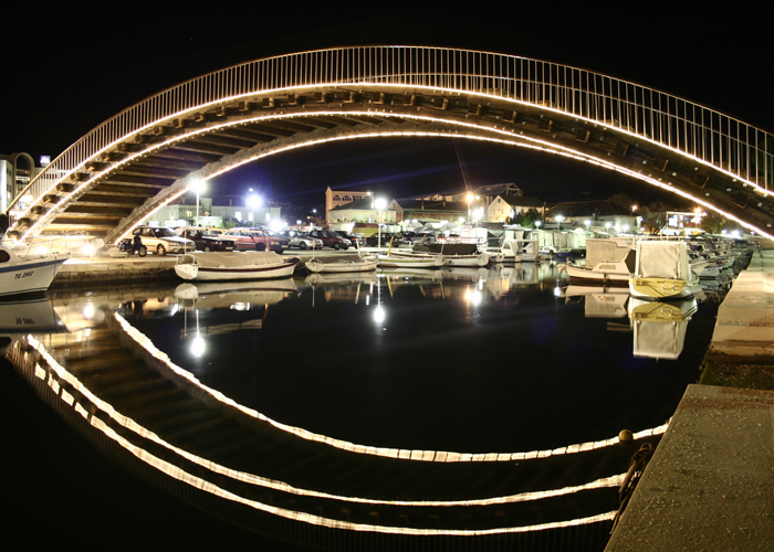 trogir_nocu